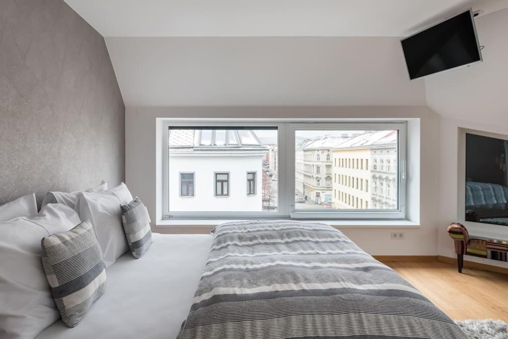 12 Panorama Design Apartment Wien